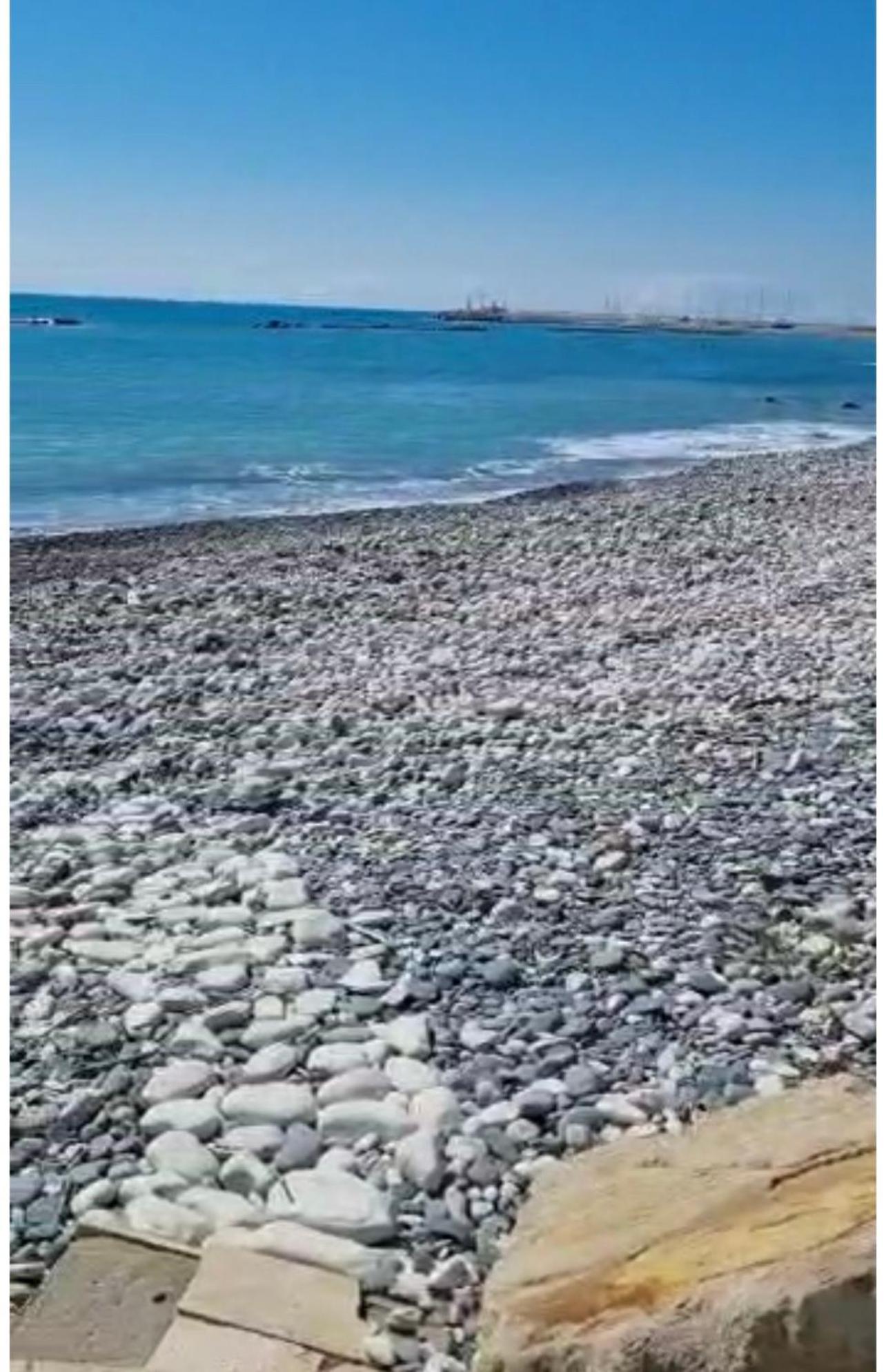 Zygi Beachfront Villa מראה חיצוני תמונה