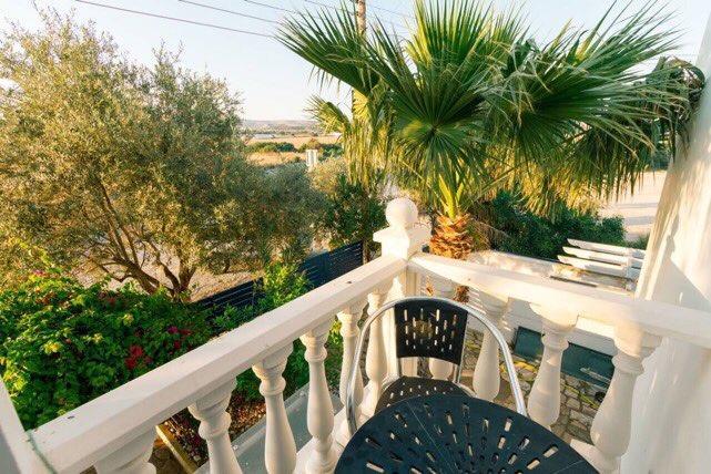 Zygi Beachfront Villa מראה חיצוני תמונה